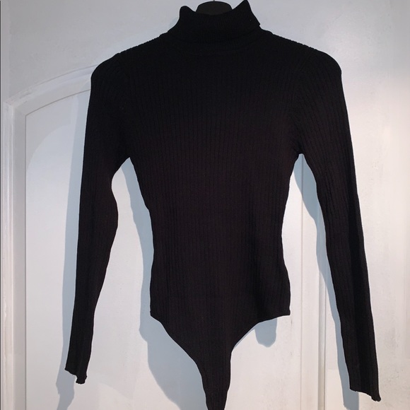 Clothes - Picture 14 of 16